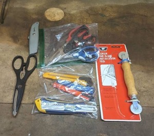 lot 35 image: Awesome Lot of Scissors, Utility Knives & Screen & Glass Installation Tools