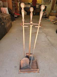 lot 80 image: Vintage Brass Fireplace Tools 3pc Set
