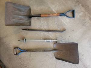 lot 41 image: Backyard Tool Collection- Heavy-Duty Shovels, Crow Bar, And More