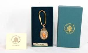 lot 51 image: New Vatican Library Collection Mary Key Chain in Box