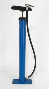 lot 99 image: Vintage Metal Air Pump