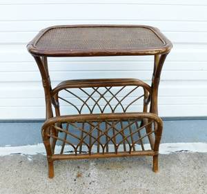 lot 118 image: Vintage Ratan Magazine Rack Side Table