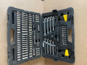 Stanley 14 in. & 38 in. Drive SAE Mechanics Tool Set (145-Piece)