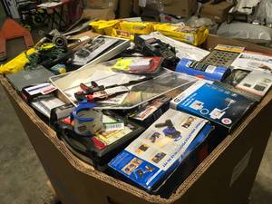 Gaylord of Tools, Hardware, and Misc Customer Returns See Terms on Auction