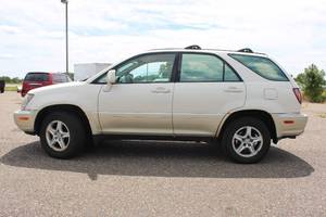 2000 Lexus RX300 - AWD