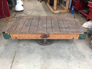 lot 88 image: Vintage Jakes Railroad Cart