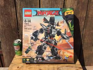 lot 52 image: Lego The Ninjago Movie - Garma Mecha Man Set