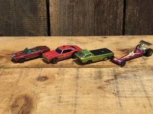 lot 109 image: 4 Vintage Hot Wheels Redline Cars