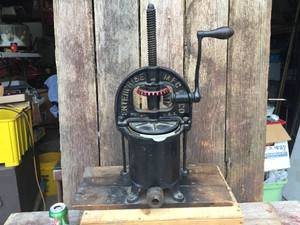 lot 124 image: Antique Cast Iron Enterprise MFG. Co. Sausage Press