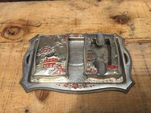lot 126 image: Vintage Japan Cigarette Box - Ashtray - Platter