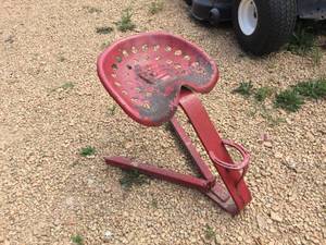 lot 149 image: Vintage Tractor Seat Stool
