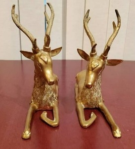 lot 19 image: Pair of Brass Deer