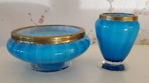 lot 185 image: Glass Pieces with Brass Rims