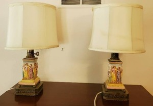 lot 344 image: Pair of Vintage Table Lamps
