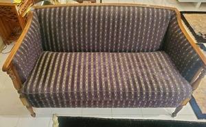 lot 73 image: Vintage Loveseat