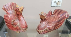 lot 98 image: Two Painted Wood Birds