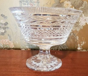 lot 261 image: Large Crystal Compote Bowl