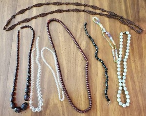 lot 272 image: Collection of Necklaces