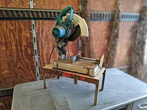 lot 44 image: Makita 14 Chop Saw on Stand - NO SHIPPING