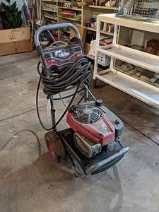 lot 11 image: Briggs & Stratton 3000psi Gas Pressure Washer - 8.75HP Engine - NO SHIPPING