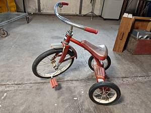 lot 170 image: Vintage MTD Tricycle - NO SHIPPING