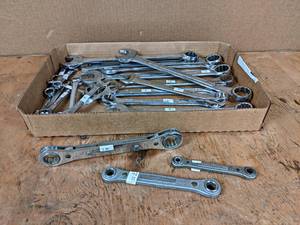 lot 180 image: Lot of Assorted Combination Wrenches - Up to 1