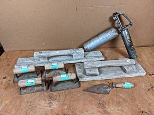 lot 205 image: Assorted Vintage Tools - Masonry and More