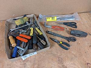 lot 222 image: Lot of Assorted Hand Tools - Adjustable Wrenches, Pliers, Wrenches, Screwdrivers and More