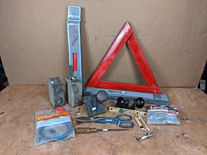 lot 260 image: Model T Coils, Reflective Triangles and More