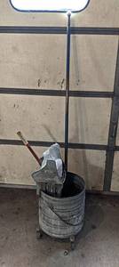 lot 295 image: Vintage Galvanized Mop Bucket - NO SHIPPING