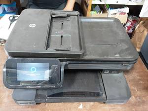 HP Photosmart 7520 Print, Fax, Scan, Copy, Web-Powers Up