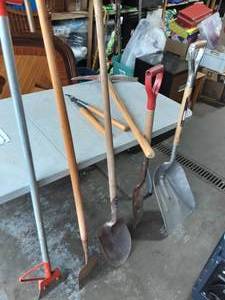 Misc Shovels, Scrapers, Lopper