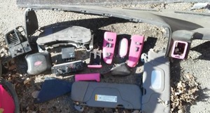 lot 47 image: Dashboard and Components  See pics.