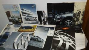 lot 74 image: Buick Showroom Brochures.