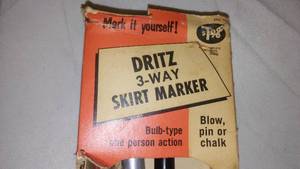 lot 82 image: Dritz Vintage Skirt Maker with Box