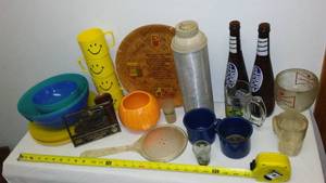 lot 209 image: Collectible and Kitchen