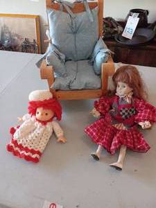 lot 159 image: Wood doll rocking chair w(2) dolls...