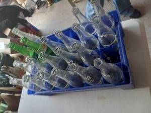 lot 86 image: 17 vintage Viking glass pop bottles...