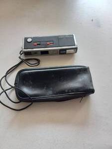 lot 120 image: Vintage Minolta pocket camera...