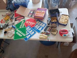 lot 134 image: Misc games hand held fishing game,...