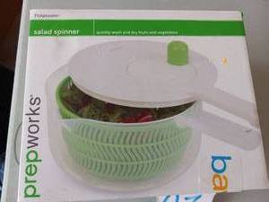 lot 43 image: Prepworks salad spinner...