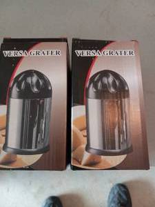 lot 46 image: Versa Grater - 2 (new) all purpose ...