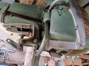 lot 30 image: Vintage Johnson 5.5 hp. Sea Horse Outboard