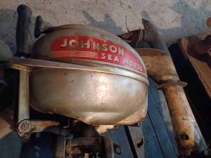 lot 45 image: Vintage Johnson Outboard