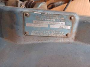 lot 110 image: Pallet of Assorted Homelite, Cobra, and Other Outboard Motor Parts, Props, Wiring, and More