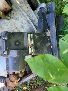 lot 123 image: Pallet of Stern Drives and Lower Units