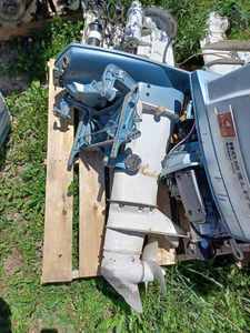 lot 133 image: Homelite 4 cycle 55 hp. Outboard - Model No. 460A2E, Serial No. 1885868