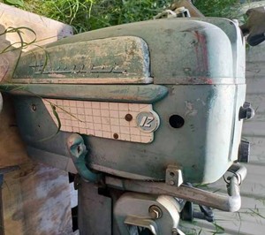 lot 172 image: Gale Buccaneer 12 hp. Outboard