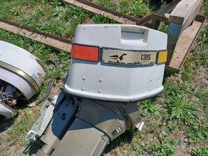 lot 208 image: Johnson 135 hp. Powershift 2 Outboard