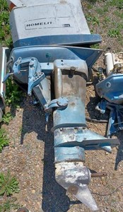 lot 210 image: Homelite 4 Cycle - Model No. 460A2F Outboard, Serial No. 2304081